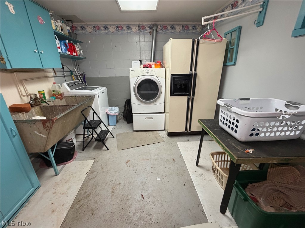 16213 Park Way East Liverpool OH 43920