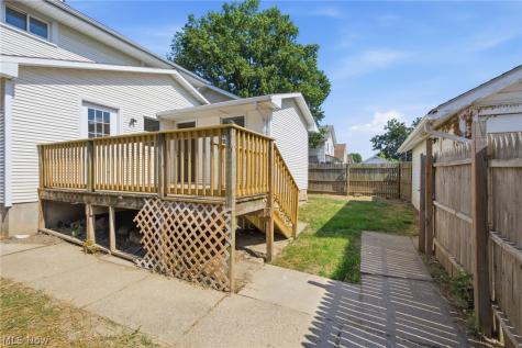 854 9th Street NE Massillon OH 44646
