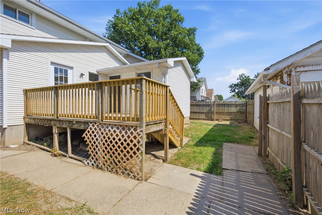 854 9th Street NE Massillon OH 44646