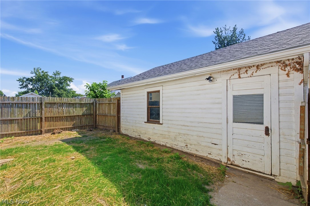 854 9th Street NE Massillon OH 44646
