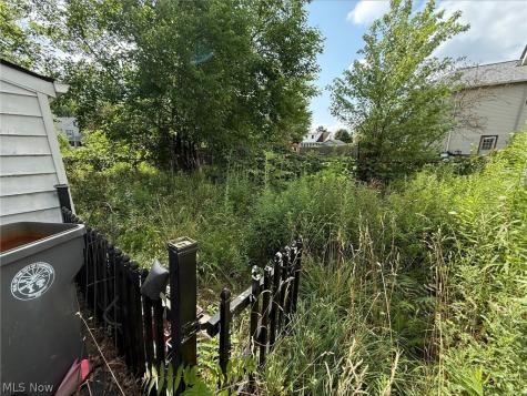 2731 Jean Street Youngstown OH 44502