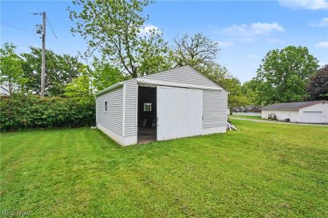 2622 Tallmadge Road Ravenna OH 44266