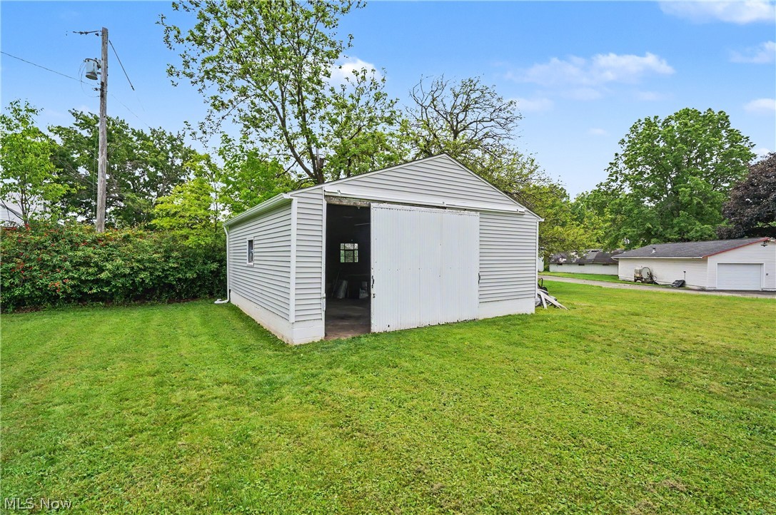 2622 Tallmadge Road Ravenna OH 44266