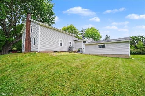 2622 Tallmadge Road Ravenna OH 44266