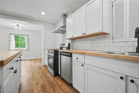 2622 Tallmadge Road Ravenna OH 44266