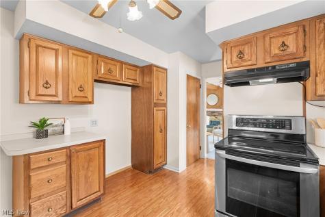 584 N Hawkins Avenue Akron OH 44313