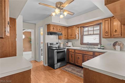 584 N Hawkins Avenue Akron OH 44313