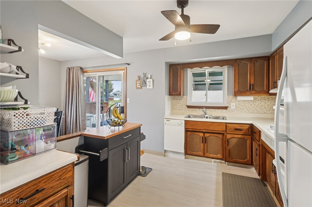 18018 Ridgeline Avenue Cleveland OH 44135