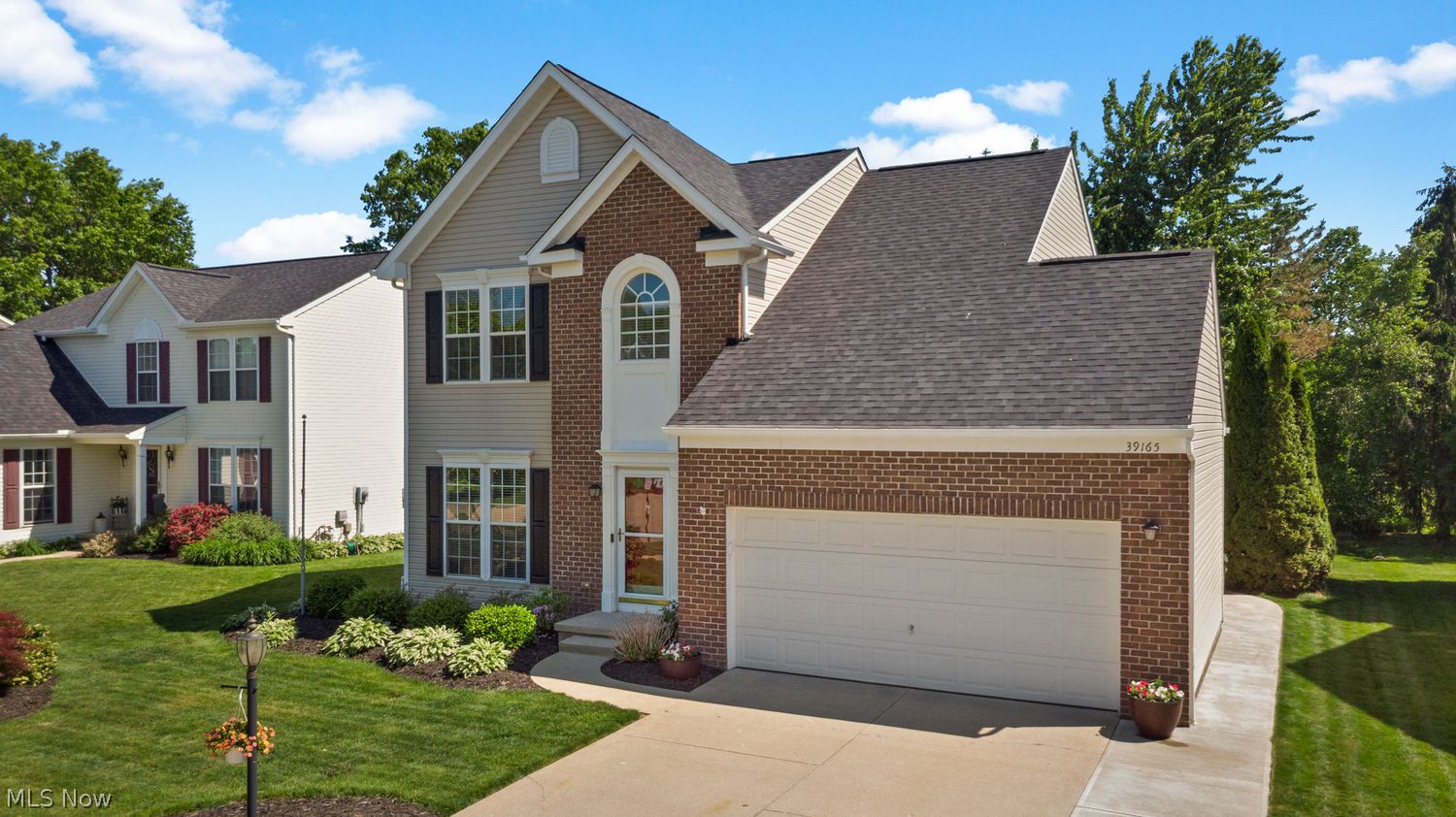 39165 Woodland Trail Avon OH 44011