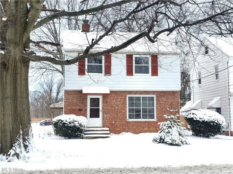 464 E 250th Street Euclid OH 44132