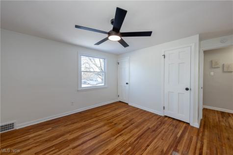464 E 250th Street Euclid OH 44132