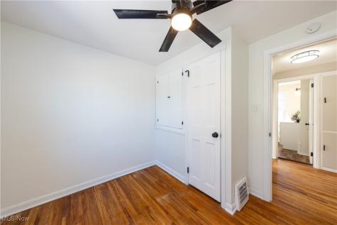 464 E 250th Street Euclid OH 44132