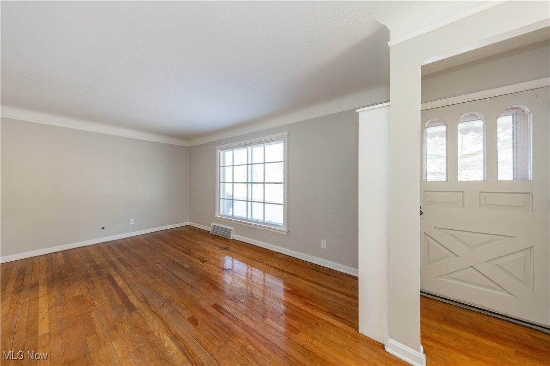 464 E 250th Street Euclid OH 44132