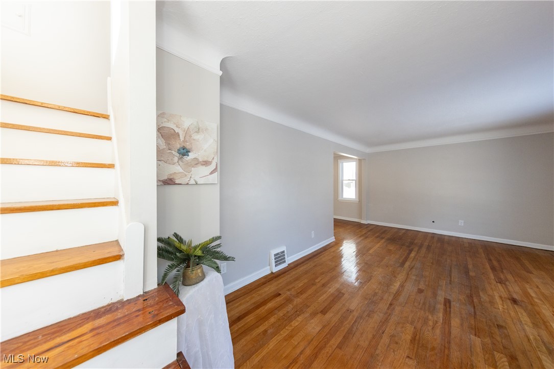 464 E 250th Street Euclid OH 44132