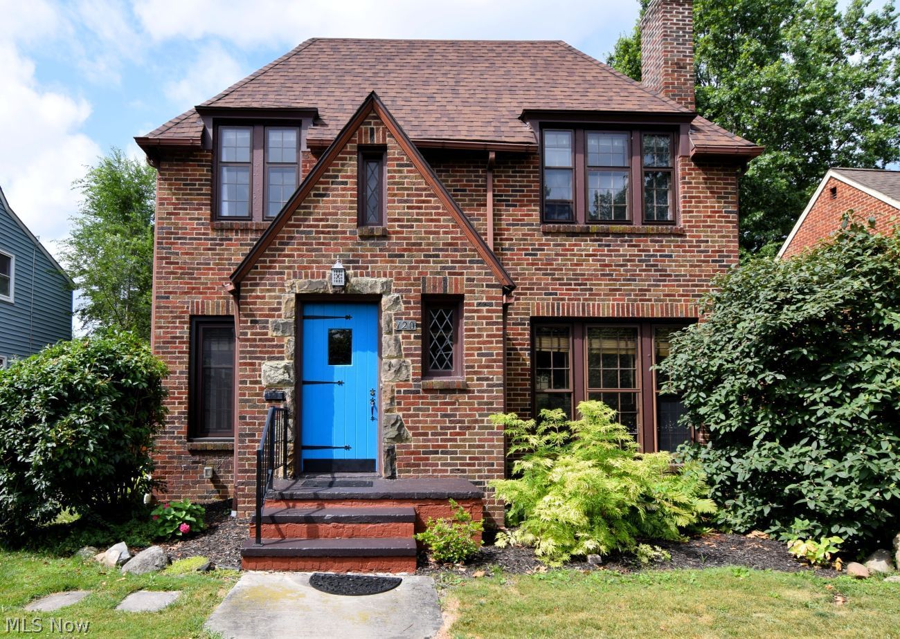 120 E 209th Street Euclid OH 44123