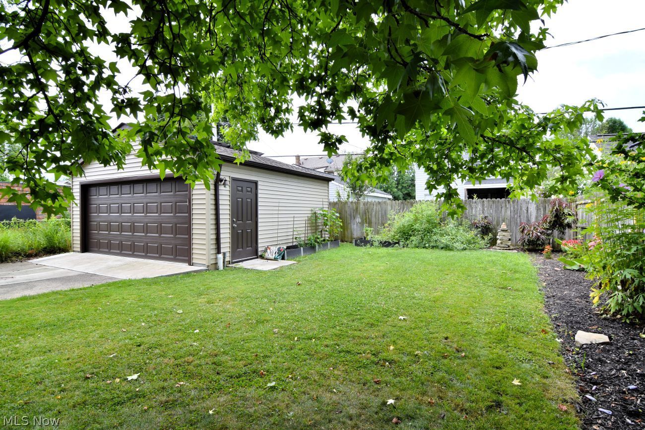 120 E 209th Street Euclid OH 44123