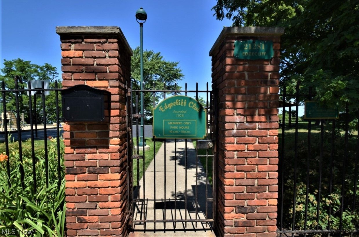 120 E 209th Street Euclid OH 44123