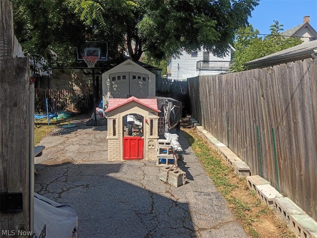 3340 W 91st Street Cleveland OH 44102