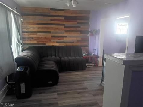 3340 W 91st Street Cleveland OH 44102