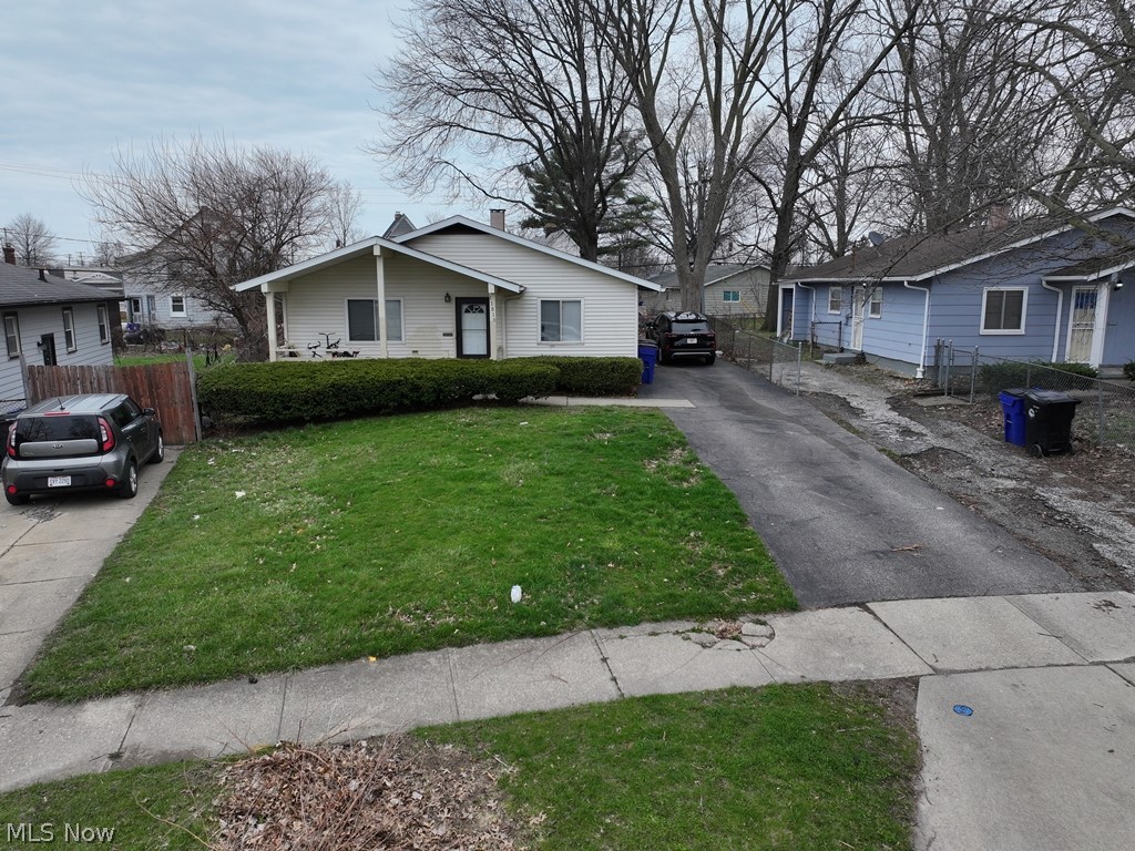 11818 Leeila Avenue Cleveland OH 44135