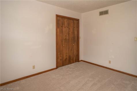 2421 Fairview Road Uniontown OH 44685