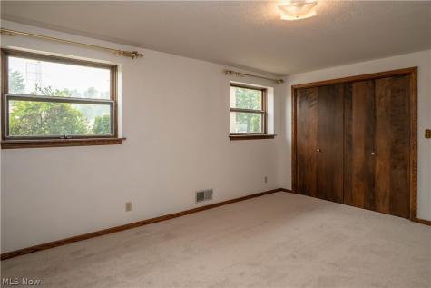 2421 Fairview Road Uniontown OH 44685