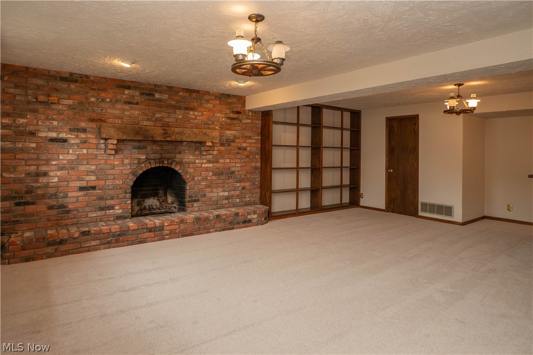 2421 Fairview Road Uniontown OH 44685