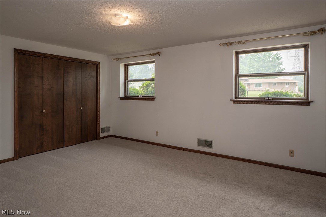 2421 Fairview Road Uniontown OH 44685