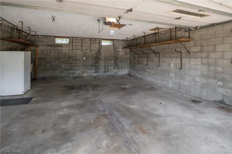 2421 Fairview Road Uniontown OH 44685