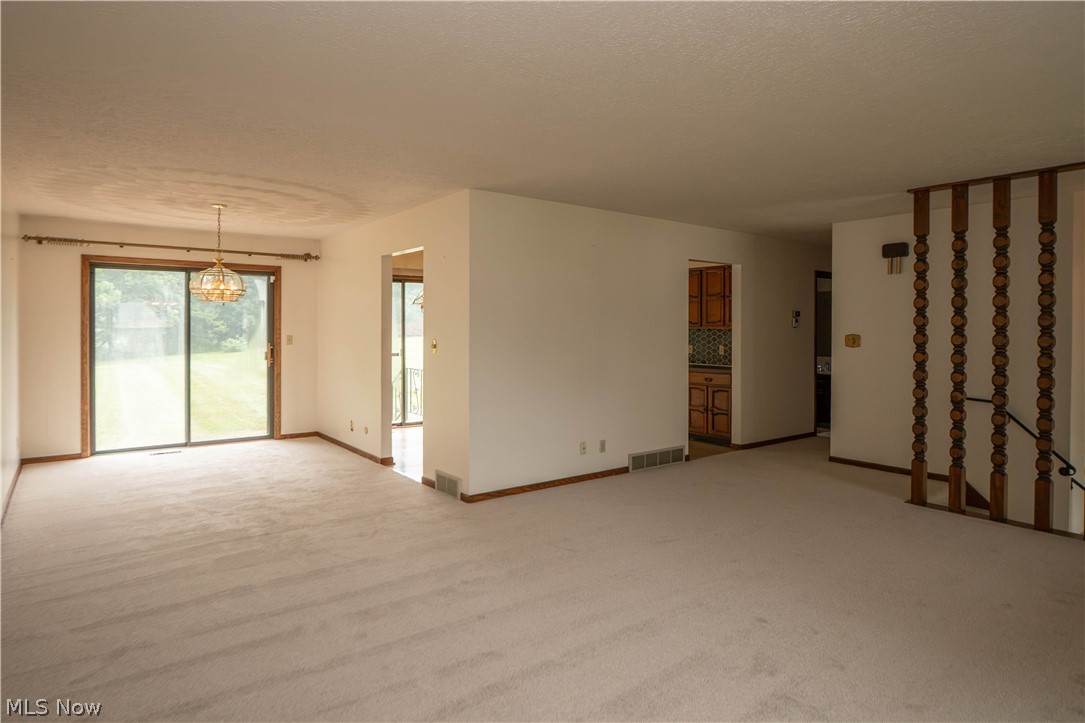 2421 Fairview Road Uniontown OH 44685