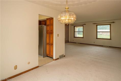 2421 Fairview Road Uniontown OH 44685