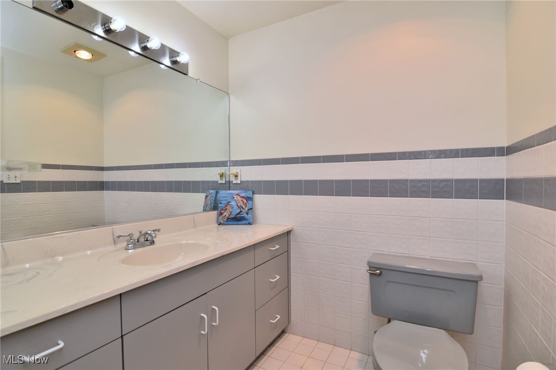 3483 Severn Road Cleveland Heights OH 44118