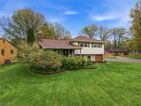 3441 Bentwillow Lane Youngstown OH 44511