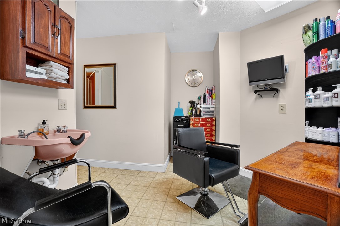 13635 Fox Hills Drive Novelty OH 44072