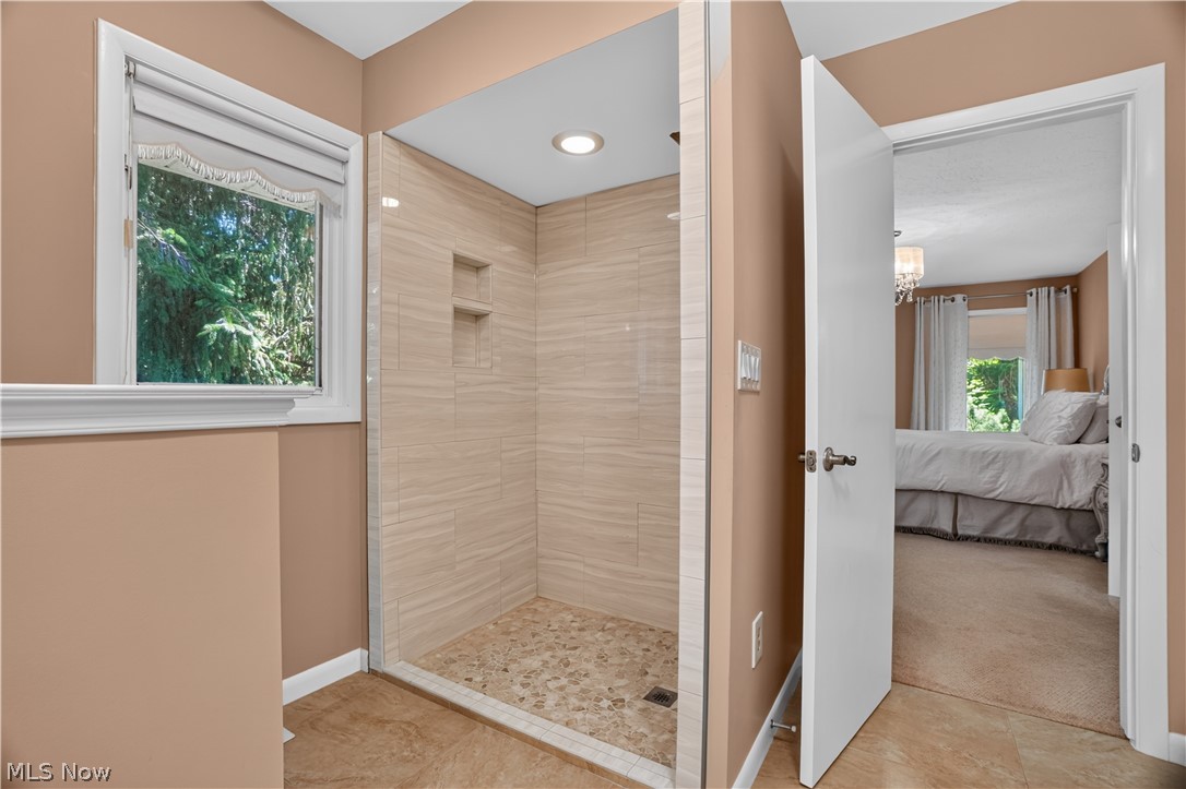 13635 Fox Hills Drive Novelty OH 44072