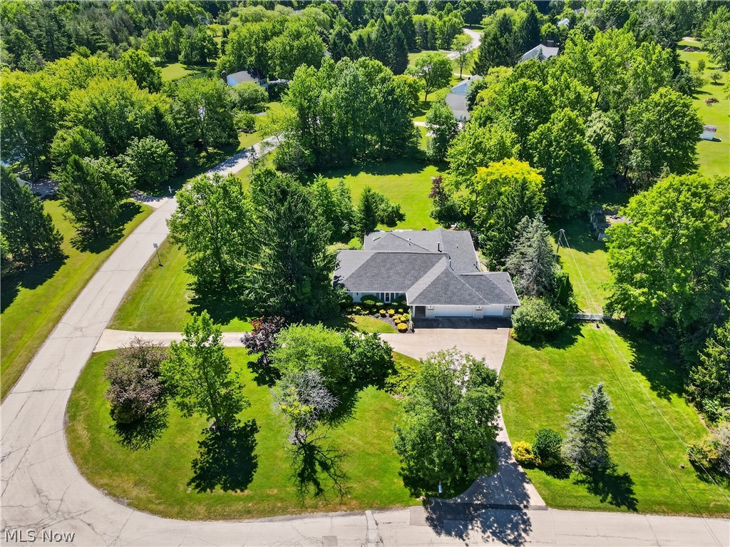 13635 Fox Hills Drive Novelty OH 44072