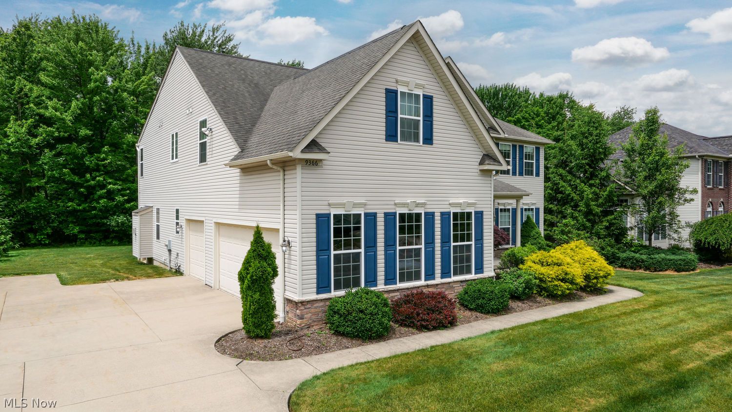 9366 Adam Run Twinsburg OH 44087