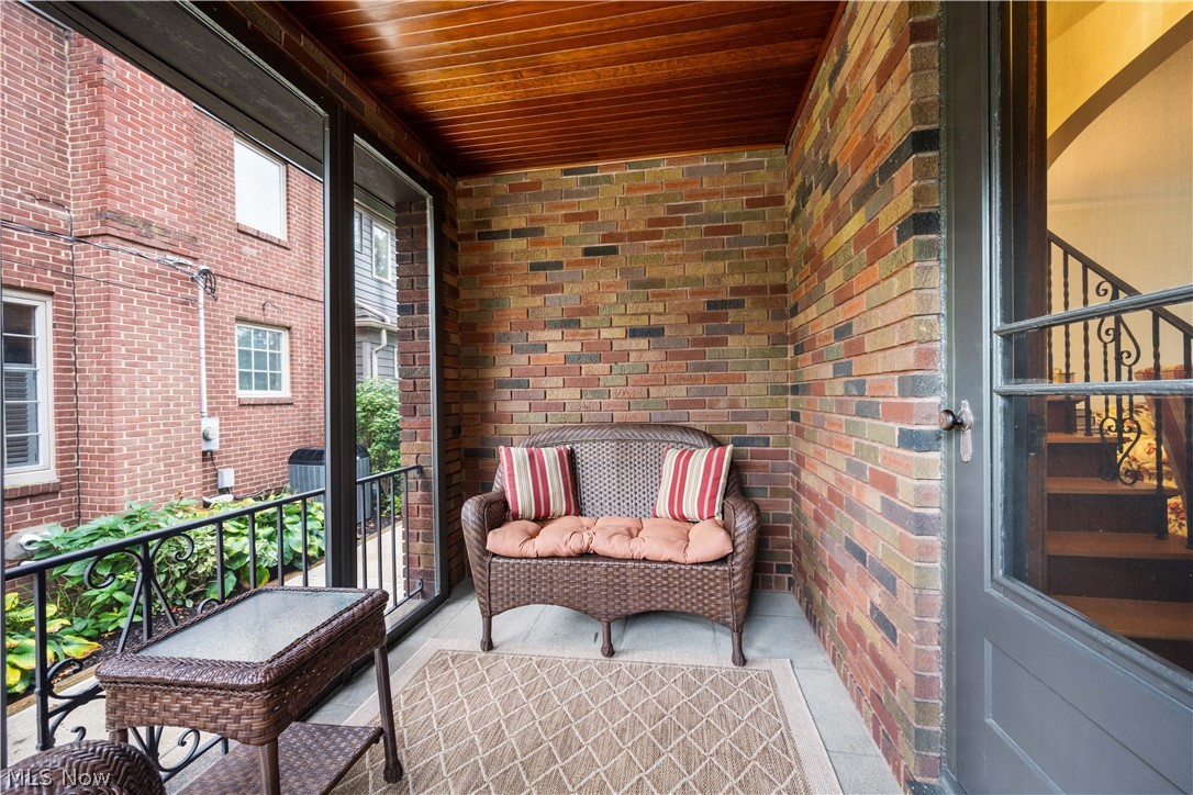 21398 Stratford Avenue Rocky River OH 44116