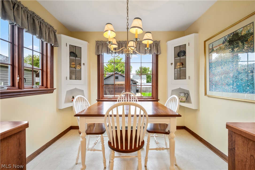 21398 Stratford Avenue Rocky River OH 44116
