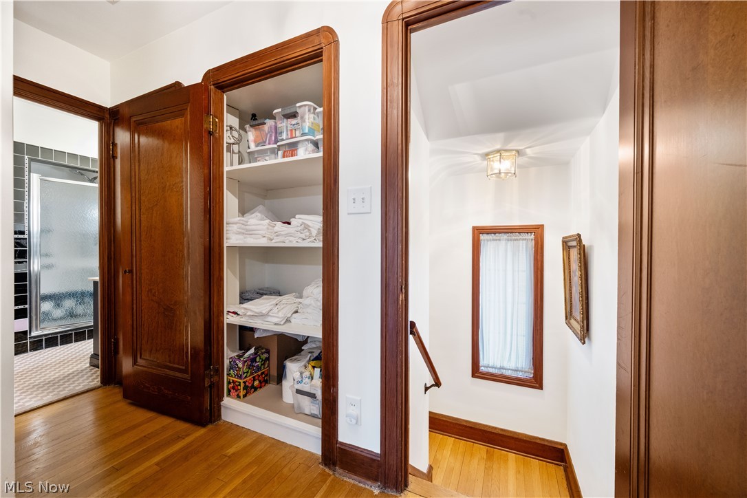 21398 Stratford Avenue Rocky River OH 44116