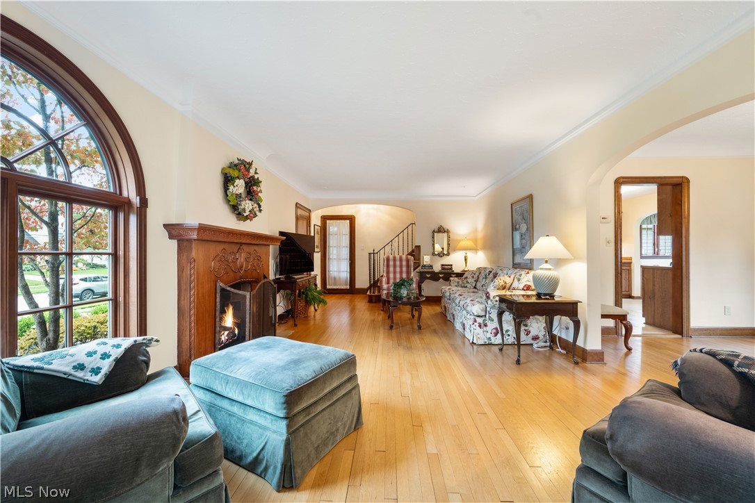 21398 Stratford Avenue Rocky River OH 44116