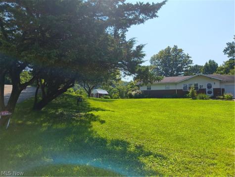 1380 Mount Tom Road Marietta OH 45750