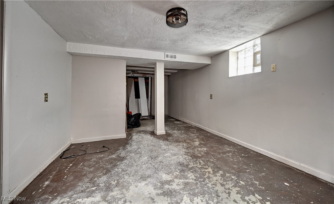 311 Dean Street Akron OH 44304