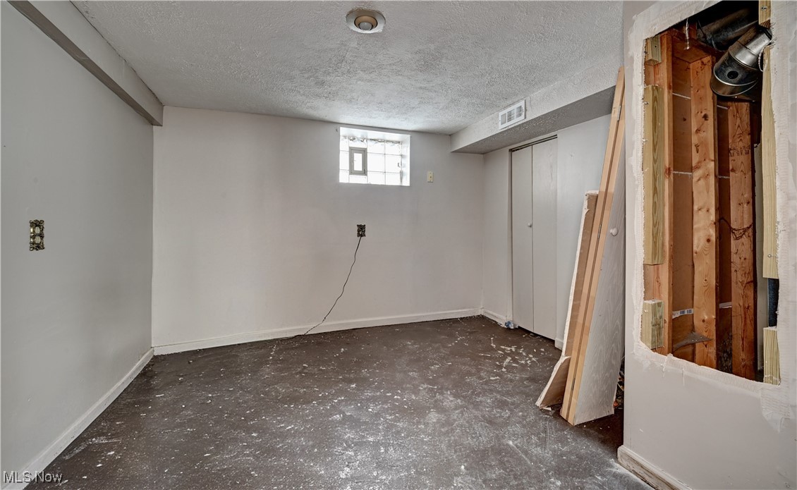 311 Dean Street Akron OH 44304