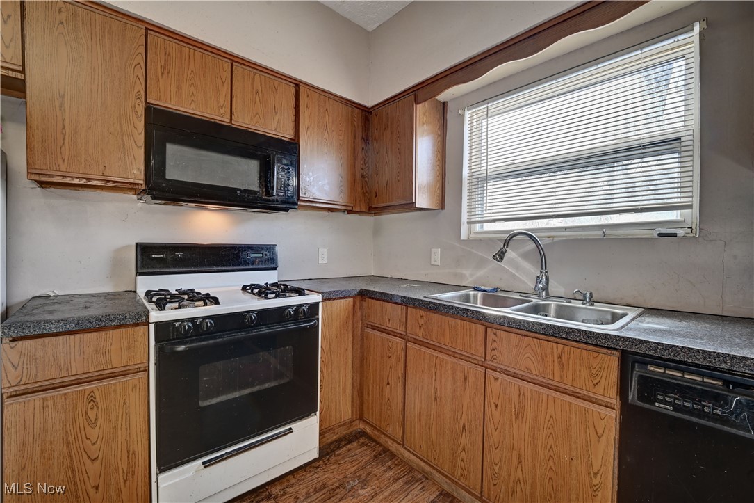 311 Dean Street Akron OH 44304