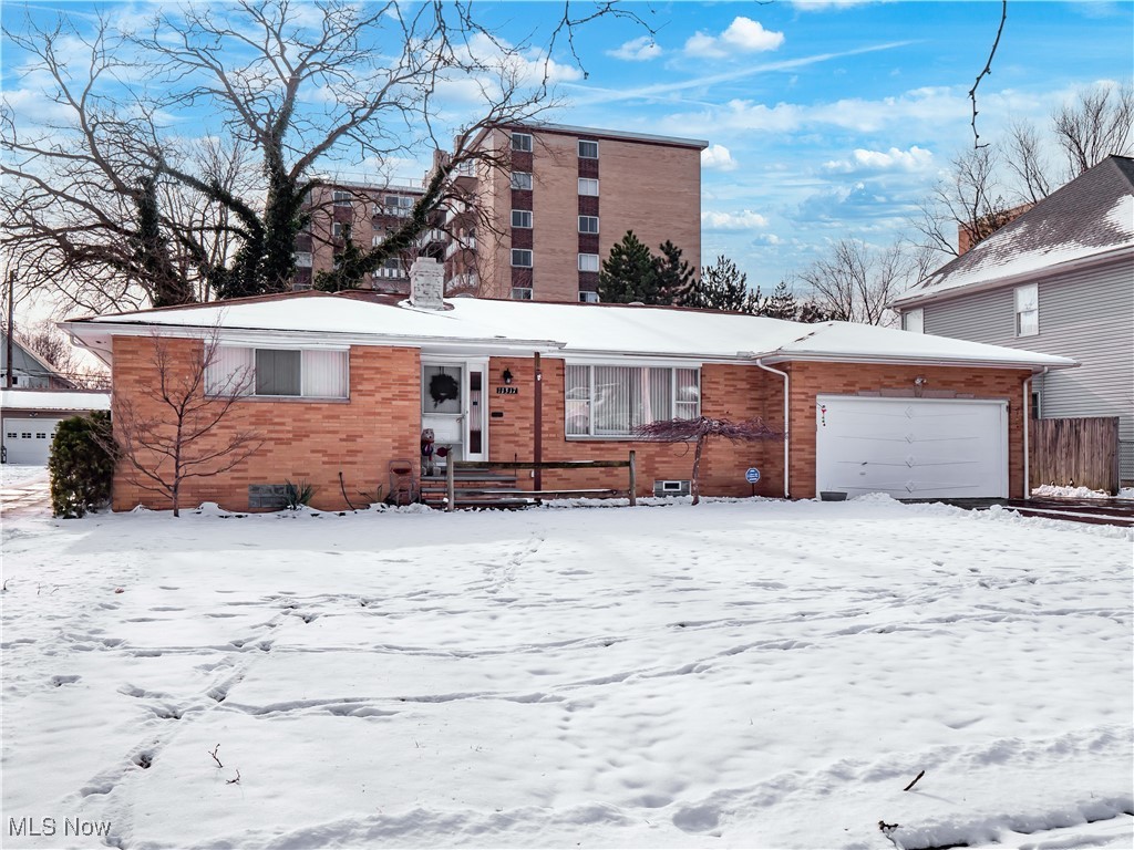11317 Lake Avenue Cleveland OH 44102