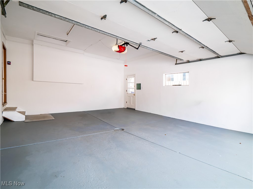 11317 Lake Avenue Cleveland OH 44102