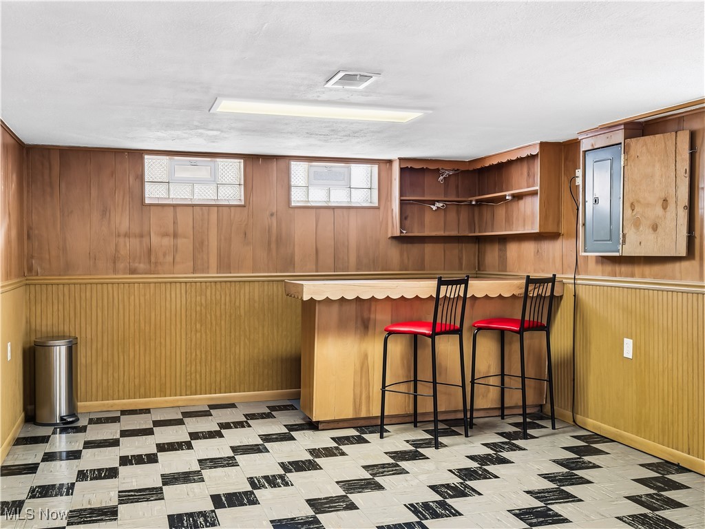 11317 Lake Avenue Cleveland OH 44102