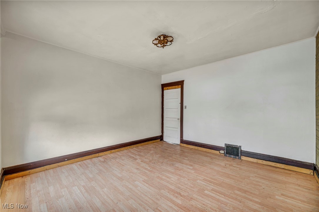 1012 E 72nd Street Cleveland OH 44103