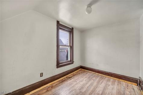 1012 E 72nd Street Cleveland OH 44103